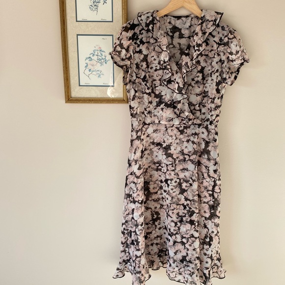 ❤️3/30❤️Chiffon Dress - Picture 4 of 8